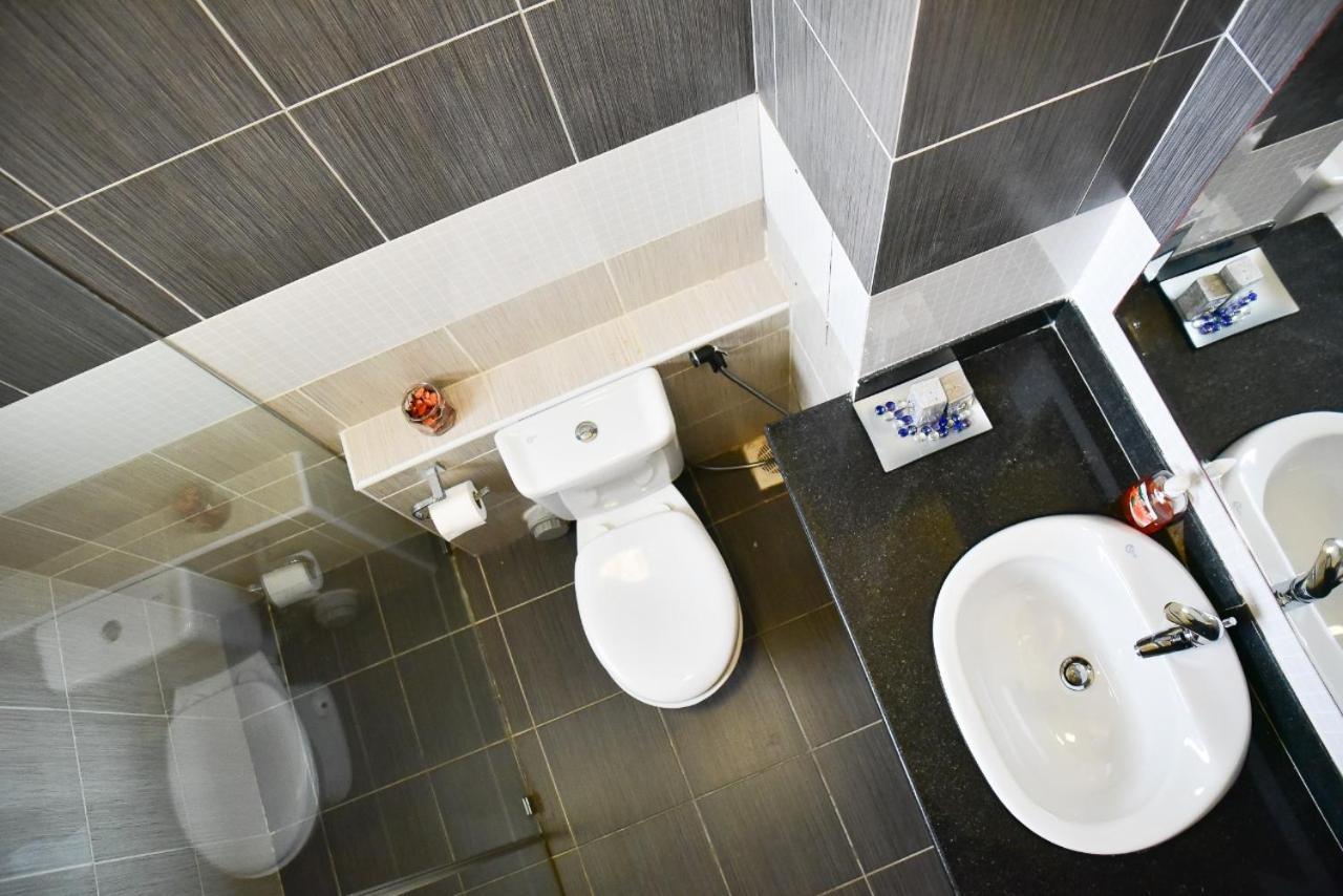 Odwa Aparthotel Момбаса Екстериор снимка